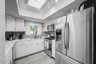 1852 S Skyview Place, Tucson, AZ 85748 - Photo 4