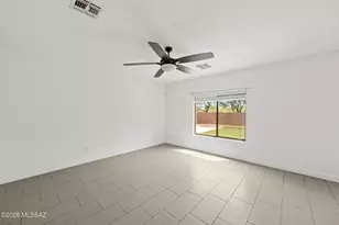 6509 S De Concini Dr, Tucson, AZ 85757 - Photo 12
