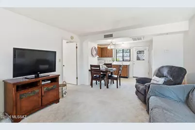 135 S Paseo Quinta #B, Green Valley, AZ 85614 - Photo 12