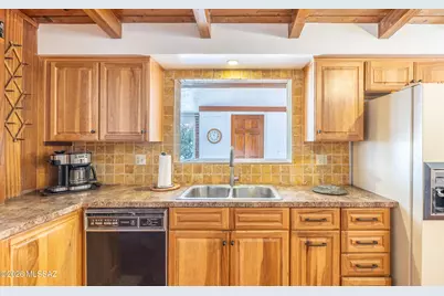 132 W Old Ina Road, Tucson, AZ 85704 - Photo 28
