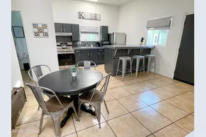 936 E Navajo Road, Tucson, AZ 85719 - Photo 1