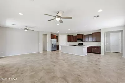 10236 E Placita De Dos Pesos, Tucson, AZ 85730 - Photo 10