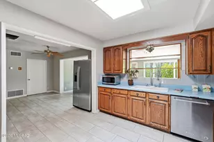 5612 E Copper St, Tucson, AZ 85712 - Photo 10