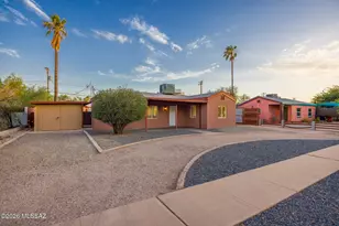 3926 E Louis Ln, Tucson, AZ 85712 - Photo 2