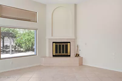 3412 S Waterfall Drive, Green Valley, AZ 85614 - Photo 10