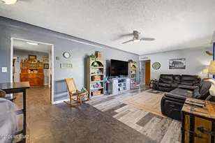 5734 E 19th St, Tucson, AZ 85711 - Photo 8