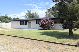 813 W Delos St, Willcox, AZ 85643 - Photo 30