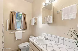 2040 E Hawthorne St, Tucson, AZ 85719 - Photo 32
