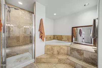 3819 N Look Backridge Place, Tucson, AZ 85719 - Photo 18