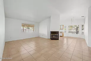2726 W Sandbrook Ln, Tucson, AZ 85741 - Photo 4