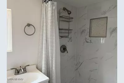 1431 E Adelaide Drive, Tucson, AZ 85719 - Photo 18