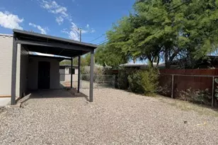 1431 E Adelaide Dr, Tucson, AZ 85719 - Photo 22