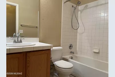 9121 E Autumn Sage Street, Tucson, AZ 85747 - Photo 38