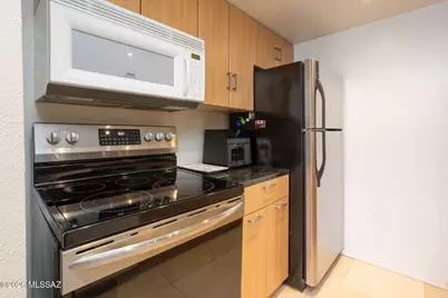 1620 N Wilmot Road #UNIT D263, Tucson, AZ 85712 - Photo 14