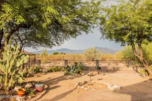 4617 W Lessing Ln, Tucson, AZ 85742 - Photo 2