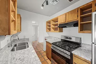 1049 E West Cir Dr, Tucson, AZ 85719 - Photo 12