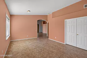 7695 W Summer Sky Dr, Tucson, AZ 85743 - Photo 8