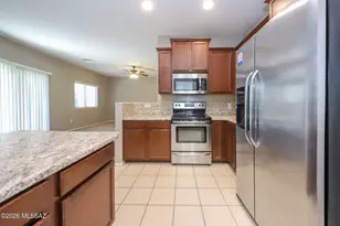 8754 N Mugho Pine Trail, Tucson, AZ 85743 - Photo 10