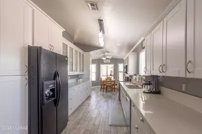 5496 W Dove Of Peace Drive, Marana, AZ 85658 - Photo 6