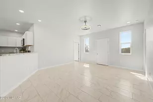 148 S Richmond Dr S, Vail, AZ 85641 - Photo 4