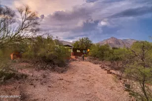 925 E VÃ­a Velitas, Tucson, AZ 85718 - Photo 6