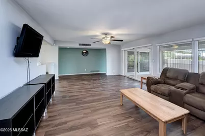 5044 N Crestridge Drive, Tucson, AZ 85718 - Photo 6
