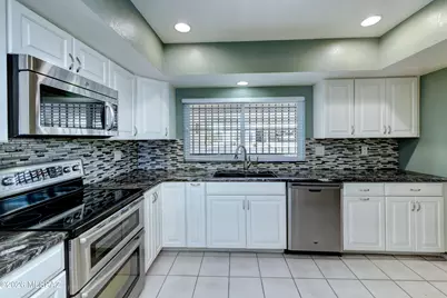 5044 N Crestridge Drive, Tucson, AZ 85718 - Photo 2