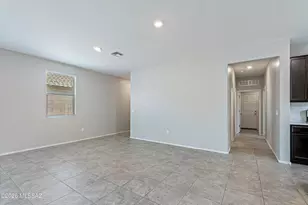 817 W Calle Tikal, Sahuarita, AZ 85629 - Photo 6