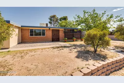 7565 E 29th Street, Tucson, AZ 85710 - Photo 4