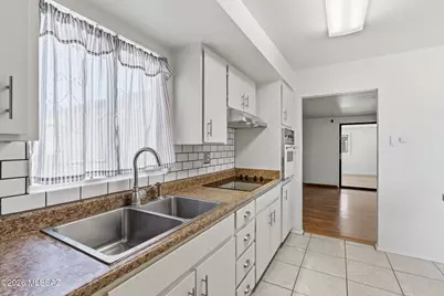 7565 E 29th Street, Tucson, AZ 85710 - Photo 24