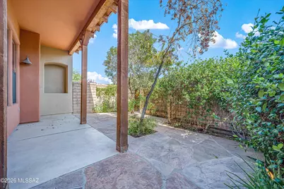109 E Castlefield Circle, Tucson, AZ 85704 - Photo 12