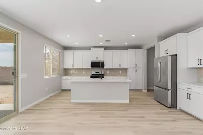 13312 N Red Lantern Way, Marana, AZ 85653 - Photo 6