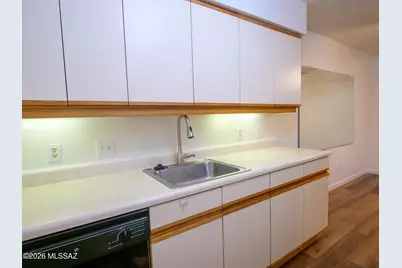 6331 N Barcelona Court #917, Tucson, AZ 85704 - Photo 8