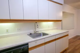 6331 N Barcelona Ct, Tucson, AZ 85704 - Photo 8