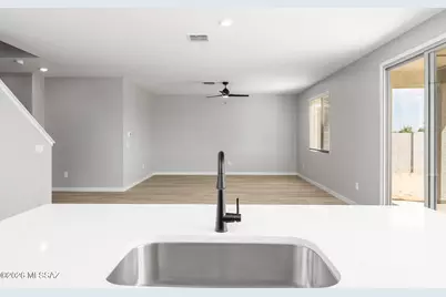 13336 N Red Lantern Way, Marana, AZ 85653 - Photo 12