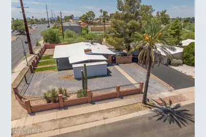 6899 E Broadway Boulevard, Tucson, AZ 85710 - Photo 2
