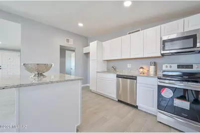 6899 E Broadway Boulevard, Tucson, AZ 85710 - Photo 6