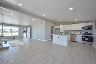 6899 E Broadway Boulevard, Tucson, AZ 85710 - Photo 4