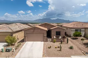 864 N Camino Cerro Morado, Green Valley, AZ 85614 - Photo 2