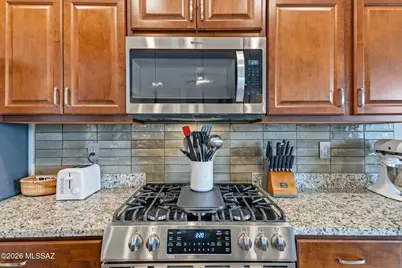 864 N Camino Cerro Morado, Green Valley, AZ 85614 - Photo 18