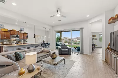 864 N Camino Cerro Morado, Green Valley, AZ 85614 - Photo 6