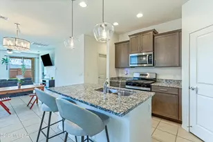 11296 S Weismann Dr, Vail, AZ 85641 - Photo 4