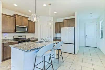 11296 S Weismann Drive, Vail, AZ 85641 - Photo 2