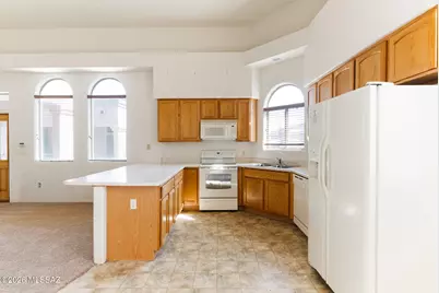 3225 S Treasure Cove Place, Tucson, AZ 85713 - Photo 8