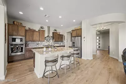 1100 E Paseo Arroyo Mayor, Oro Valley, AZ 85755 - Photo 2