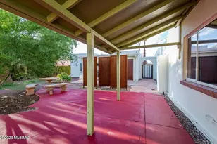 2110 E Water St, Tucson, AZ 85719 - Photo 6