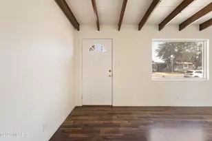 106 E Apache St, Huachuca City, AZ 85616 - Photo 10