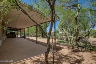 3901 S Draper Rd, Tucson, AZ 85735 - Photo 2
