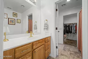 697 W Cholla Crest Dr, Green Valley, AZ 85614 - Photo 12