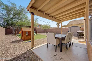 697 W Cholla Crest Dr, Green Valley, AZ 85614 - Photo 20